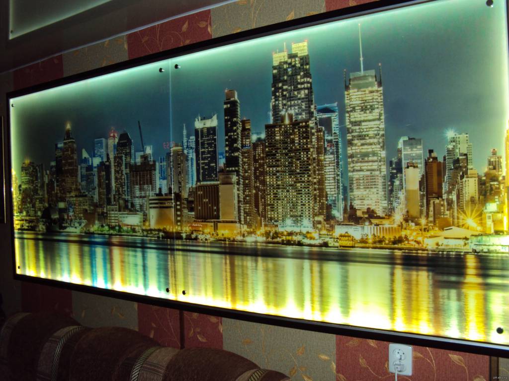 Картины на стекле