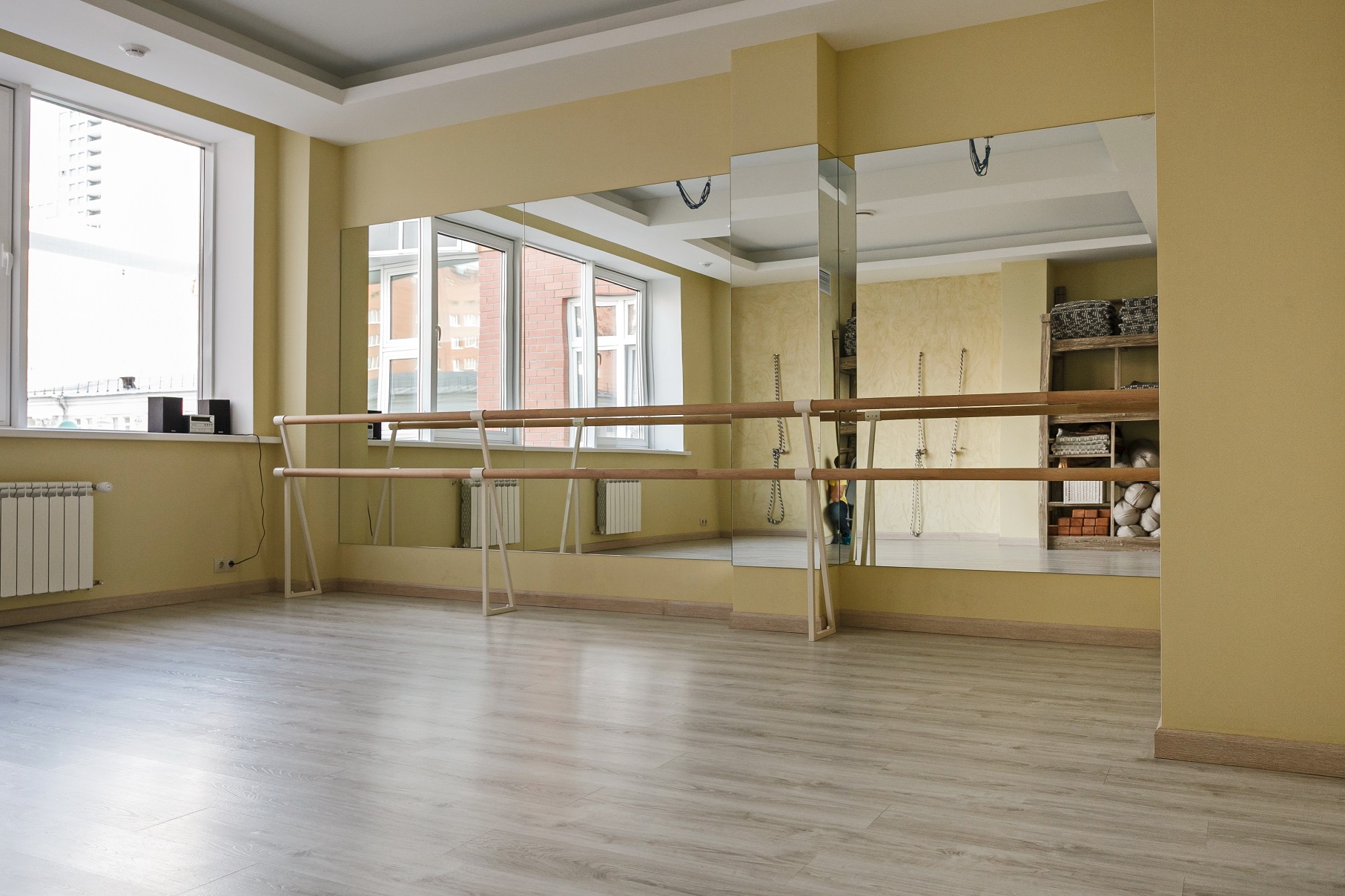 Зеркала для спортзала (тренажерного зала)