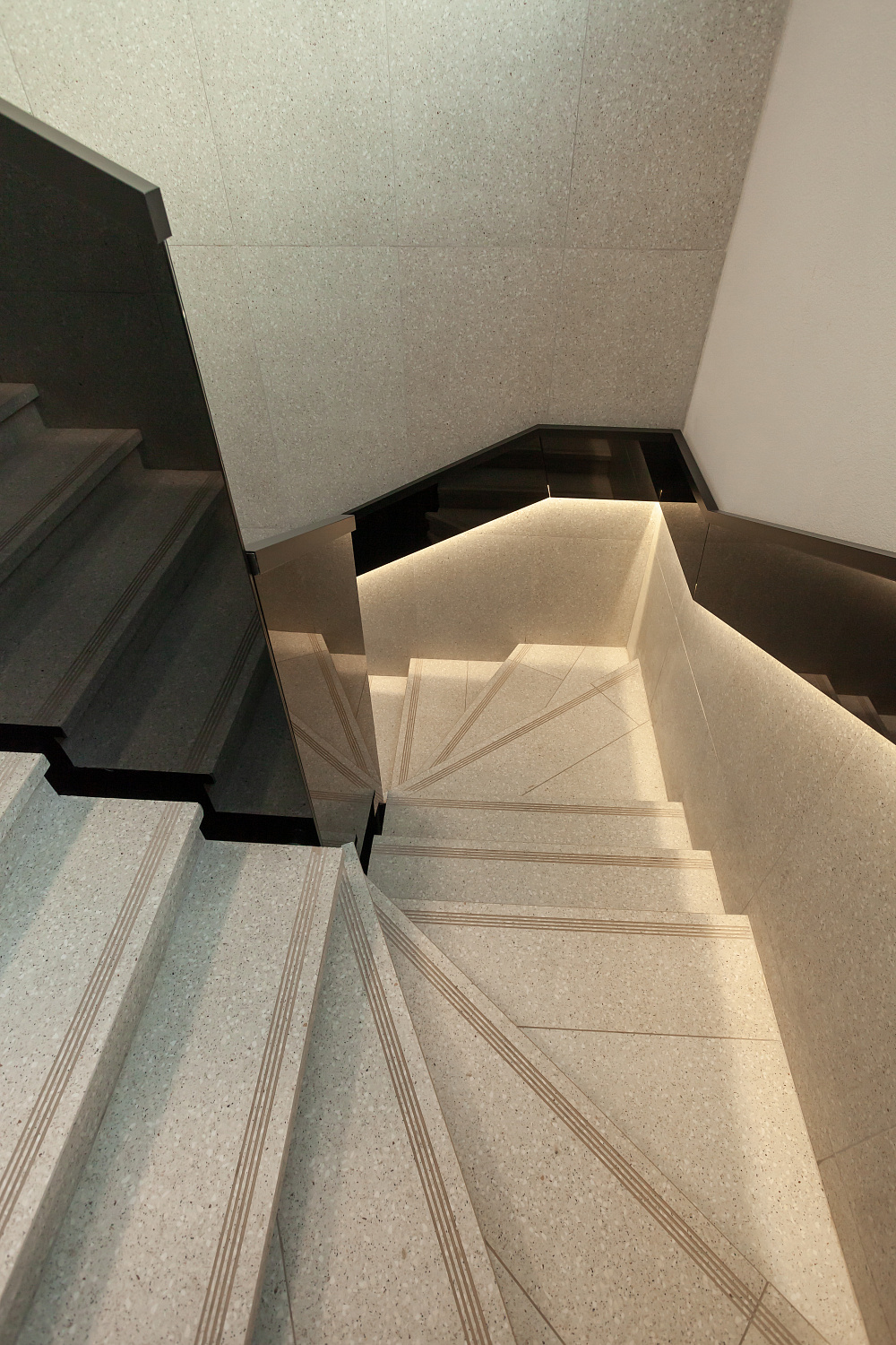 4602_22  ЖК LevelUp