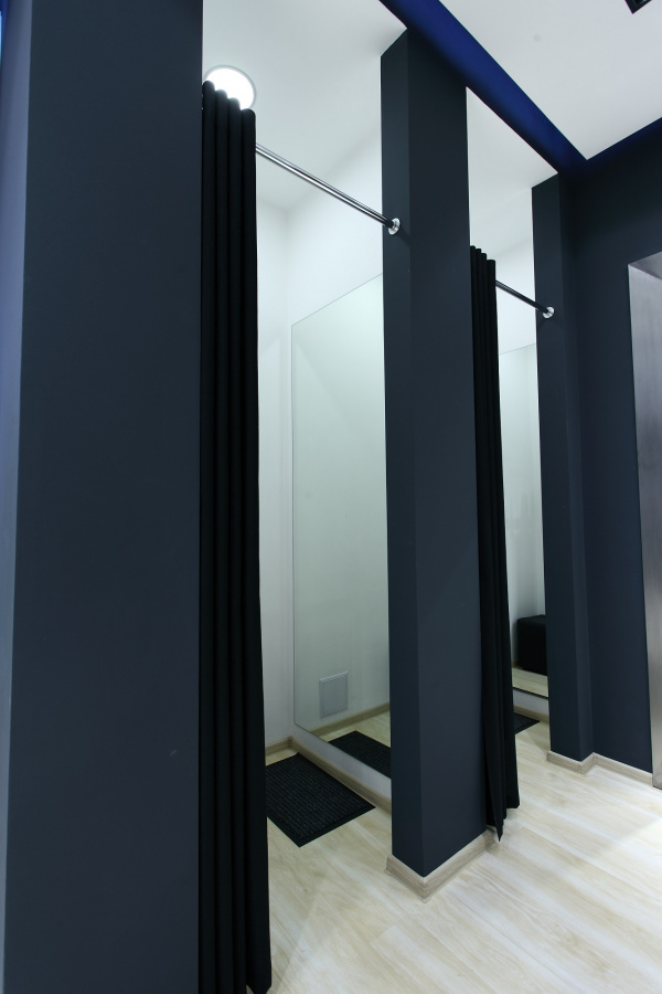 Зеркало для примерочной