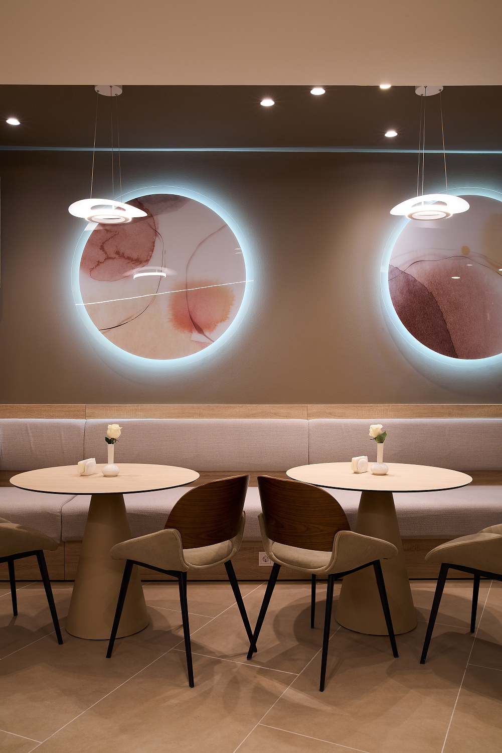 Клиника УГМК, дизайнер Стефанович