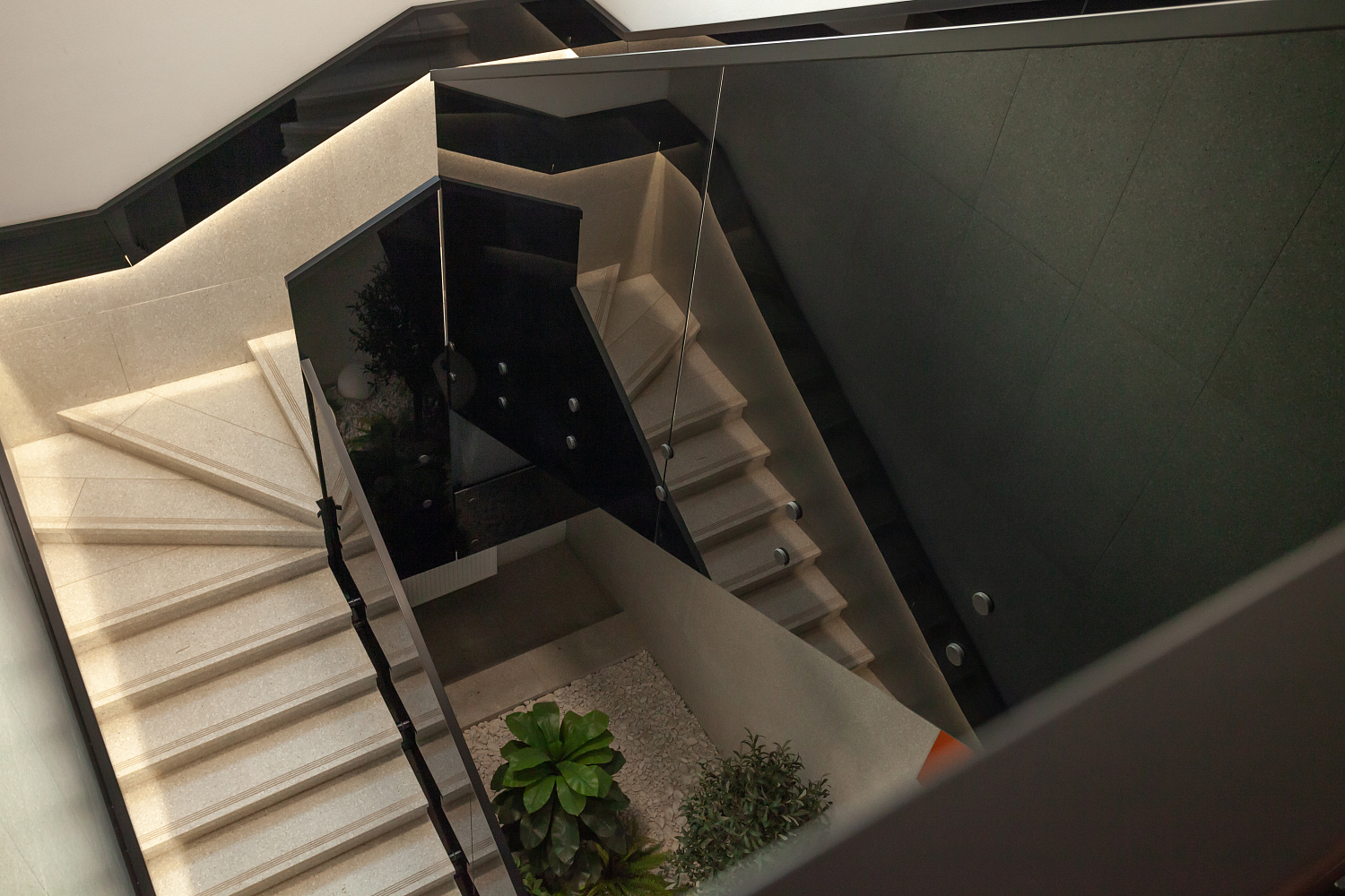 4602_22  ЖК LevelUp